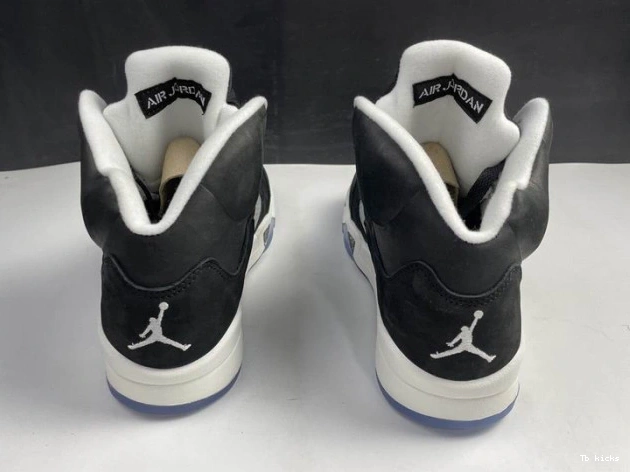 Reps TBK AIR 5 JORDAN OREO CT4838-011 0814